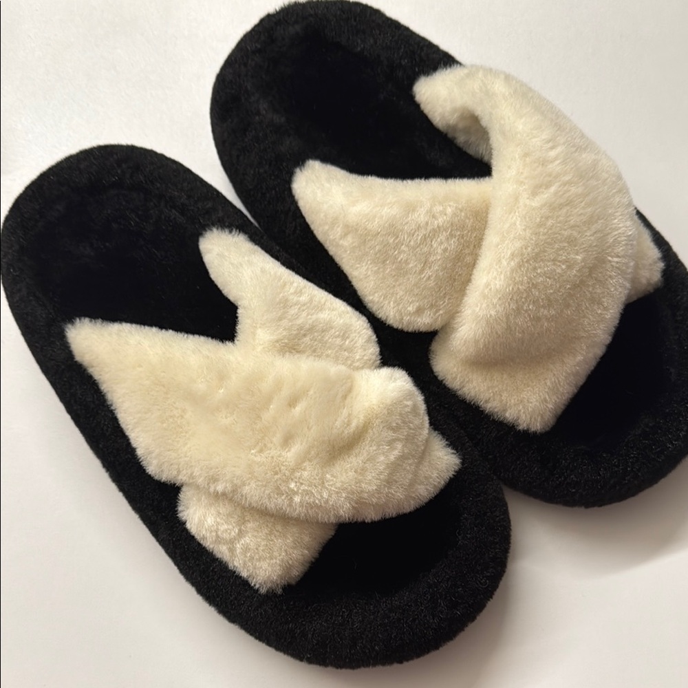 Plush Black and Cream Indoor Slippers